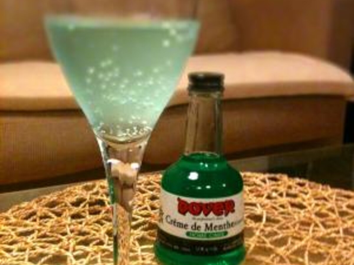 爽やか 夏にピッタリ ミントソーダ これはお酒デス レシピ 作り方 By Ringyt りん 楽天レシピ